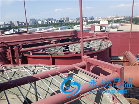 全方位解析空調(diào)分管機(jī)清洗技巧，助力中央空調(diào)持久高效制冷